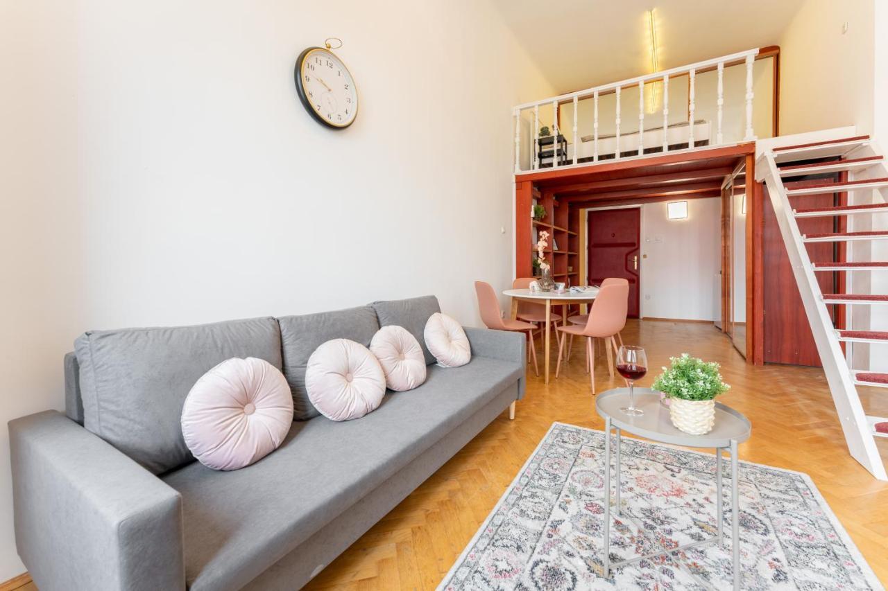 Elizabeth'S Treasure Deluxe Apartman Budapest Kültér fotó