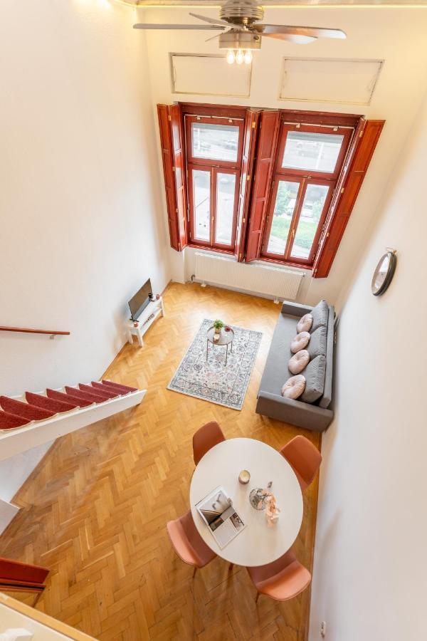 Elizabeth'S Treasure Deluxe Apartman Budapest Kültér fotó