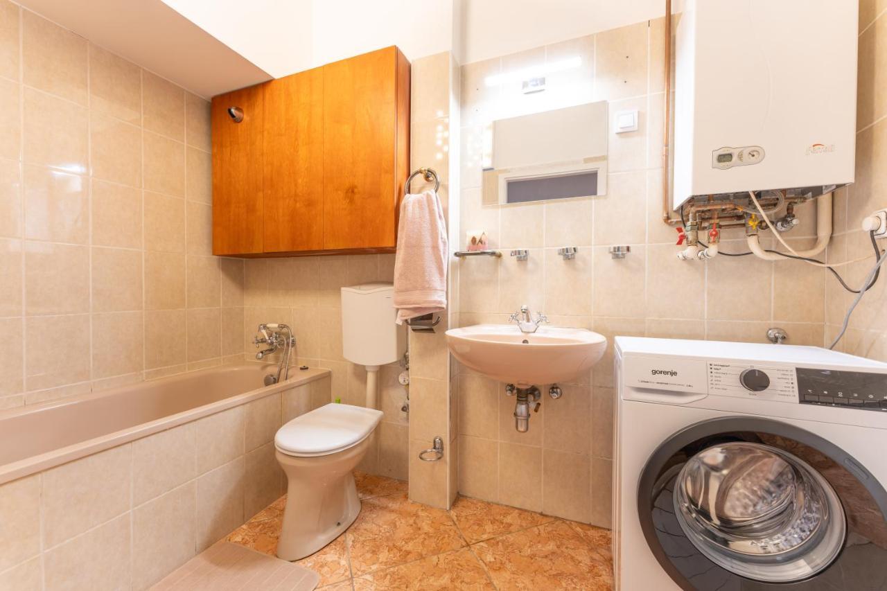 Elizabeth'S Treasure Deluxe Apartman Budapest Kültér fotó